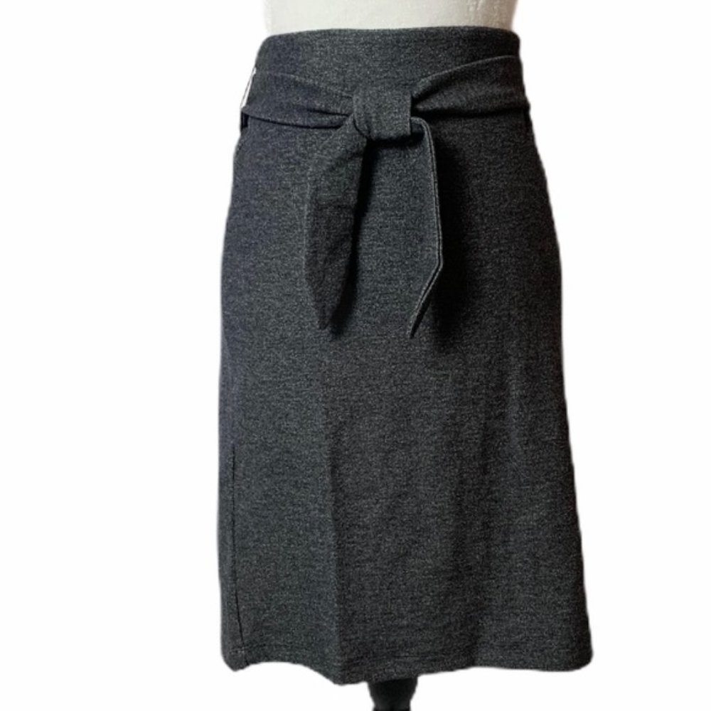 NWTs Loft Gray Melange Knit Front Tie Skirt L